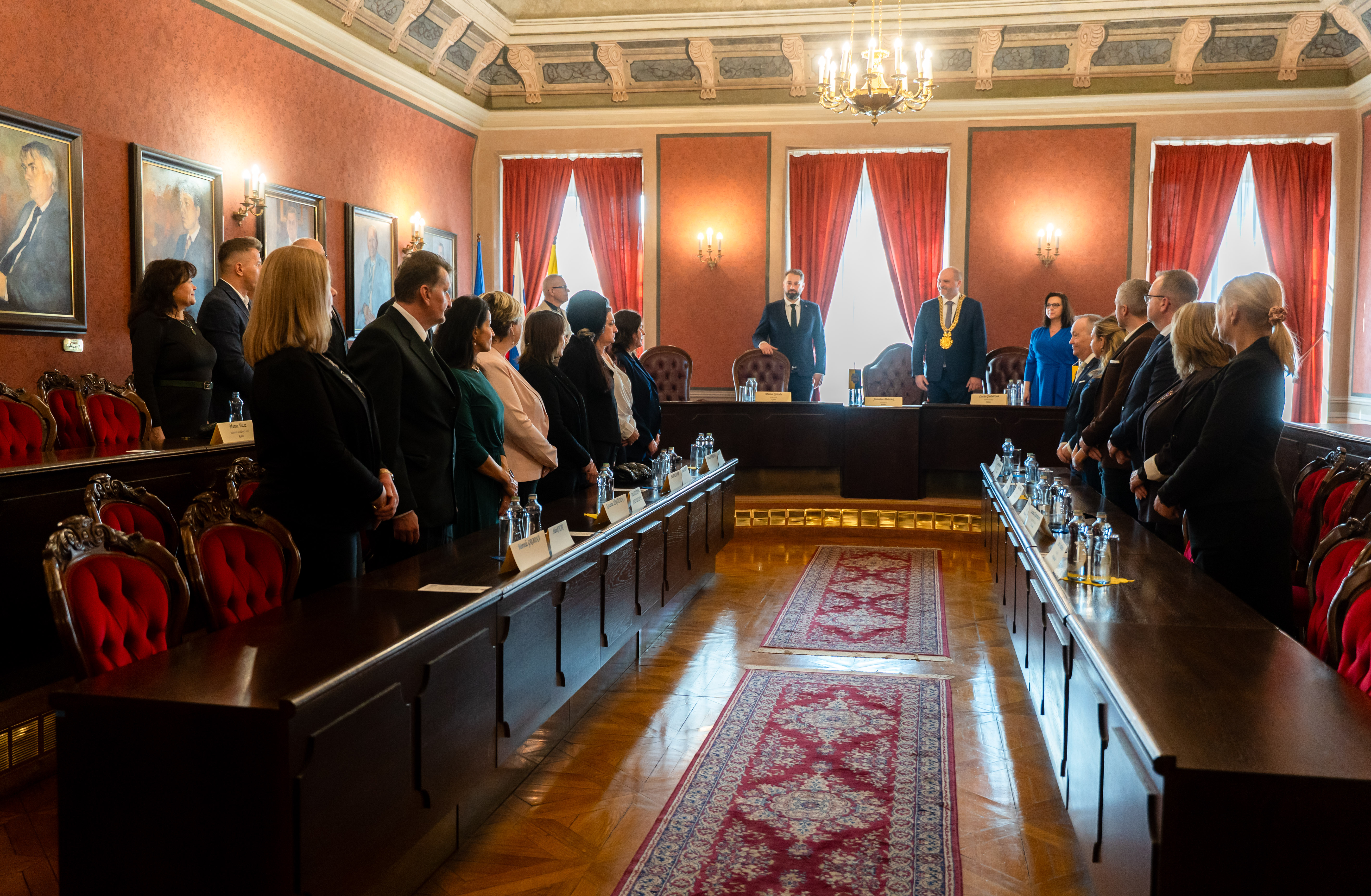 SLAVNOSTNY CEREMONIAL - Magistratu mesta Kosice socialnym pracovnikom Srdce pre Kosice-1